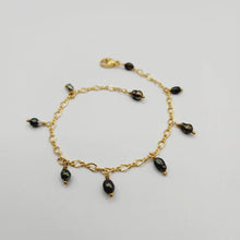 Load image into Gallery viewer, READY TO SHIP Keshi Pearl Bracelet in 14k Gold Fill - FJD$ - Adorn Pacific - All Products
