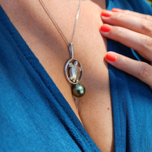 Load image into Gallery viewer, READY TO SHIP Turtle &amp; Saltwater Pearl Necklace in 925 Sterling Silver - FJD$ - Adorn Pacific - All Products
