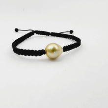 Load image into Gallery viewer, READY TO SHIP Unisex Civa Fiji Pearl Bracelet #9076 - Nylon FJD$ - Adorn Pacific - All Products

