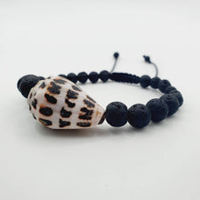Load image into Gallery viewer, CONTACT US TO RECREATE THIS SOLD OUT STYLE Unisex Shell Bracelet - FJD$ - Adorn Pacific - All Products
